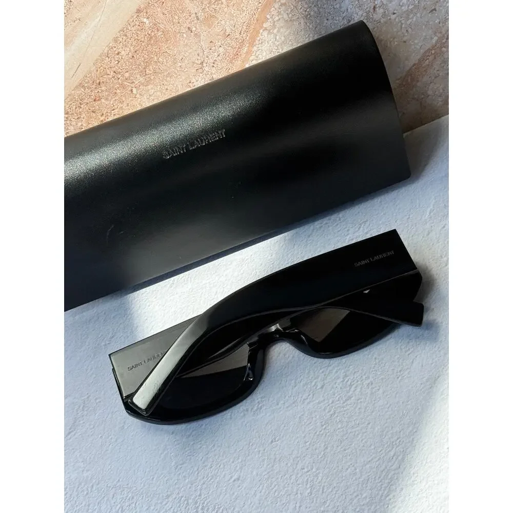 NEW Saint Laurent SL697 Unisex Sunglasses in Black - Picture 10 of 10